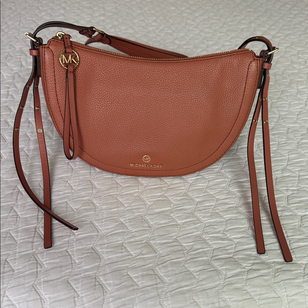 Michael Kors Pink Leather Shoulder Bag